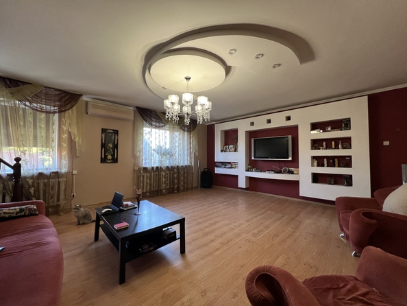 
  Продается коттедж, 213 м², поселок Рассвет
. Фото 3.