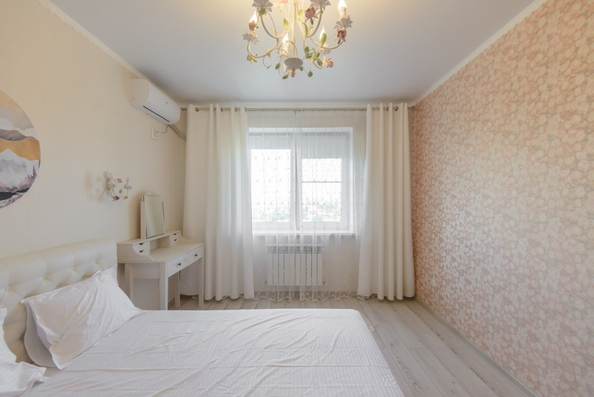 
  Продается 2-комн. квартира, 60 м², 35-я линия ул, д. 83/75
. Фото 11.