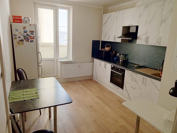 
  Продается 2-комн. квартира, 55 м², Ткачева ул, д. 40
. Фото 1.