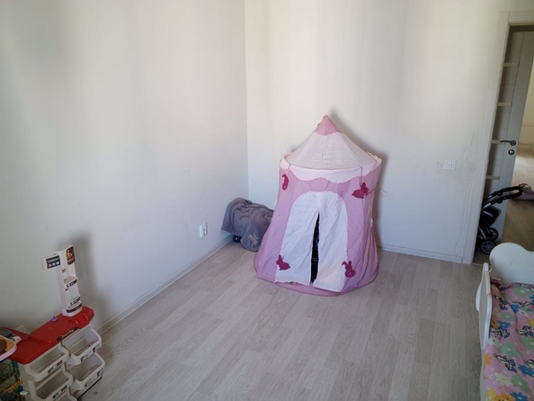 
  Продается 2-комн. квартира, 55 м², Ткачева ул, д. 40
. Фото 4.