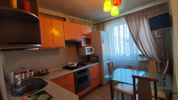
  Продается 2-комн. квартира, 53 м², Еременко ул, д. 48
. Фото 3.