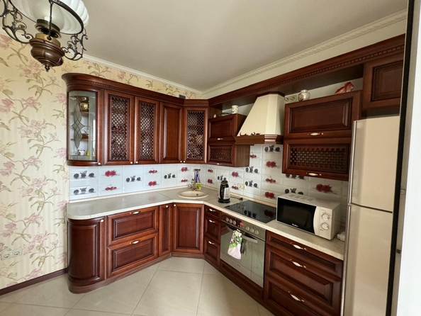 
  Продается 1-комн. квартира, 55 м², Зорге ул, д. 11
. Фото 3.