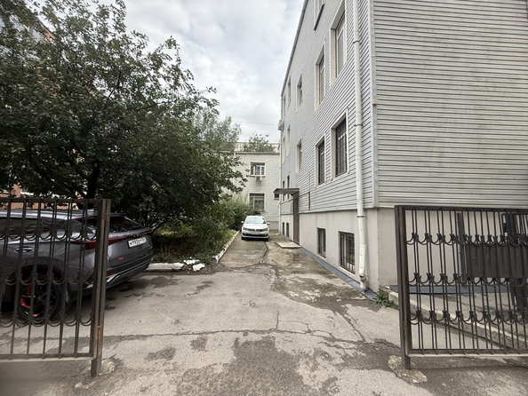 
  Продается 4-комн. квартира, 99 м², Жмайлова ул, д. 27
. Фото 18.