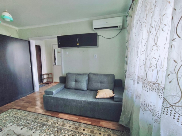 
  Продается 1-комн. квартира, 21.8 м², Жмайлова ул, д. 7
. Фото 3.