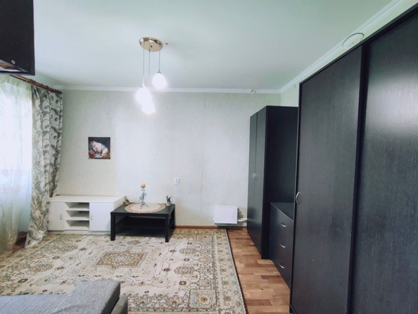 
  Продается 1-комн. квартира, 21.8 м², Жмайлова ул, д. 7
. Фото 4.