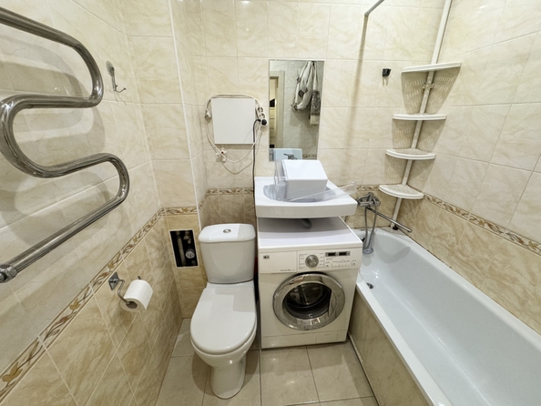 
  Продается 1-комн. квартира, 29.8 м², Советская ул, д. 16
. Фото 6.