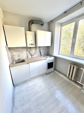 
  Продается 2-комн. квартира, 44 м², 40-летия Победы пр-кт, д. 63
. Фото 1.