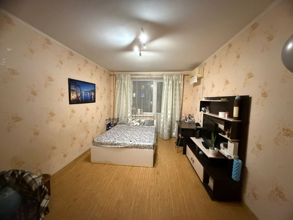 
  Продается 1-комн. квартира, 46 м², Благодатная ул, д. 168
. Фото 3.
