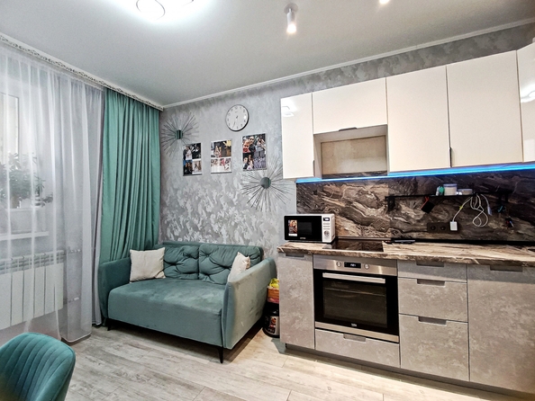 
  Продается 1-комн. квартира, 45 м², Заводская ул, д. 1/38
. Фото 3.