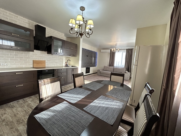 
  Продается 2-комн. квартира, 86 м², 20-я улица ул, д. 43
. Фото 12.