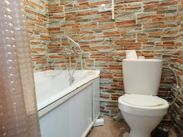 
  Продается 2-комн. квартира, 80 м², Баумана ул, д. 39
. Фото 14.