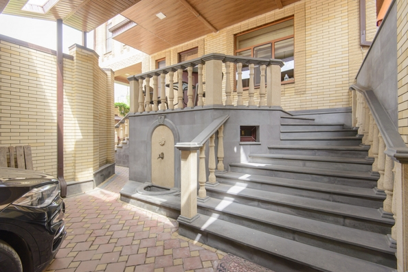 
  Продается дом, 319 м², Ростов-на-Дону
. Фото 2.