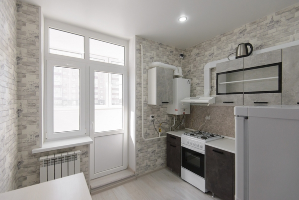 
  Продается 1-комн. квартира, 35 м², Берберовская ул, д. 8
. Фото 3.