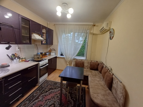 
  Продается 3-комн. квартира, 64 м², 40-летия Победы пр-кт, д. 85/2
. Фото 1.