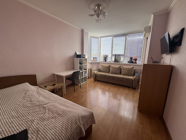 
  Продается 1-комн. квартира, 38 м², Закруткина ул, д. 41
. Фото 7.