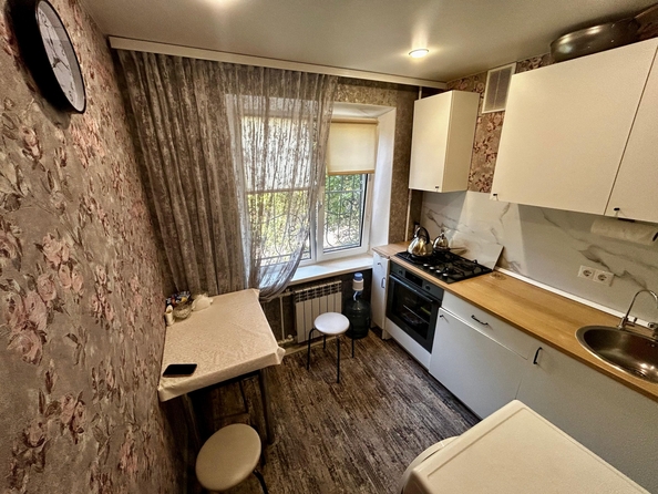 
  Продается 3-комн. квартира, 48 м², Каширская ул, д. 18/2
. Фото 1.