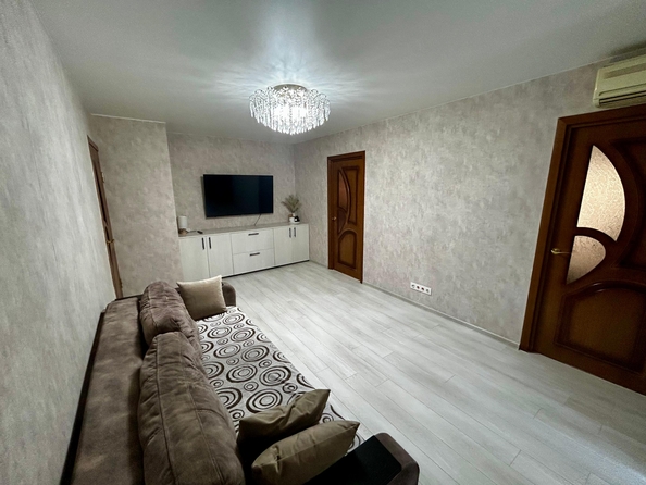 
  Продается 3-комн. квартира, 48 м², Каширская ул, д. 18/2
. Фото 3.