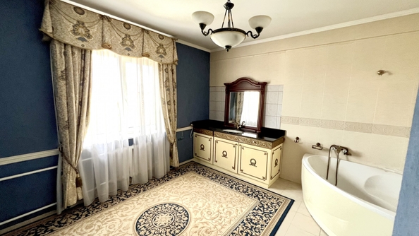 
  Продается 4-комн. квартира, 295.4 м², Магнитогорская ул, д. 134Д
. Фото 21.