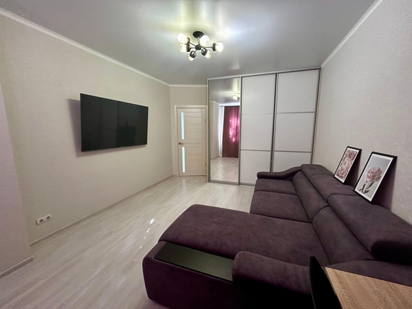 
  Продается 3-комн. квартира, 62.8 м², Магнитогорская ул, д. 1
. Фото 6.