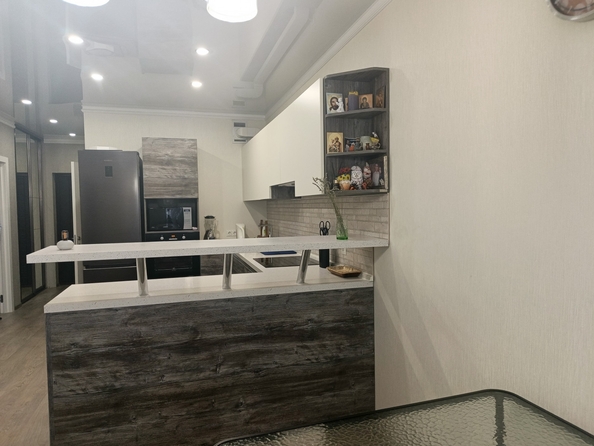 
  Продается 3-комн. квартира, 65 м², Платова б-р, д. 20/17
. Фото 2.