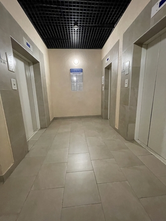 
  Продается 1-комн. квартира, 42 м², Комарова б-р, д. 18
. Фото 12.