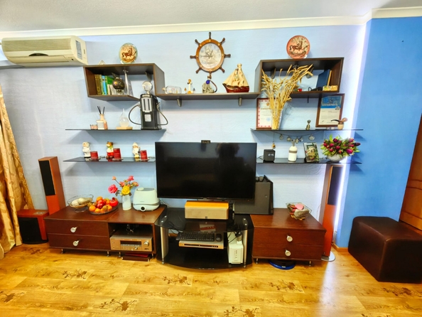 
  Продается 3-комн. квартира, 60 м², Днепропетровская ул, д. 3
. Фото 5.