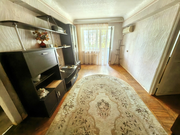 
  Продается 4-комн. квартира, 68 м², Ленина пр-кт, д. 93
. Фото 1.