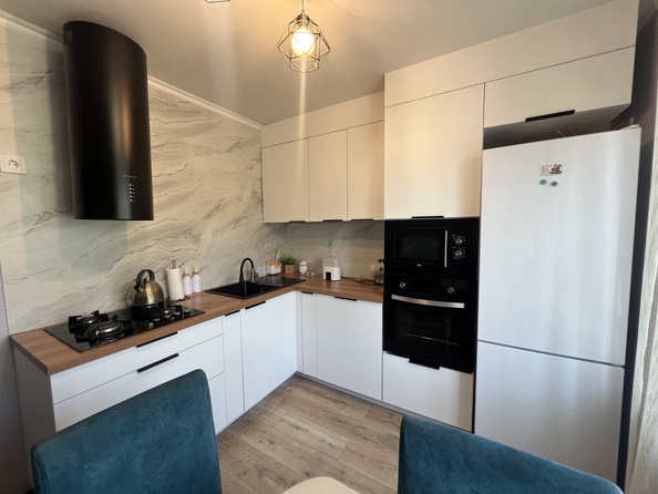 
  Продается 2-комн. квартира, 60 м², Павленко ул, д. 38
. Фото 1.