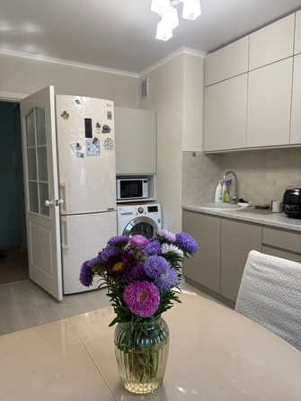 
  Продается 3-комн. квартира, 63.2 м², 40-летия Победы пр-кт, д. 95
. Фото 2.