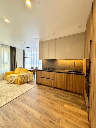 
  Продается 3-комн. квартира, 66 м², 40-летия Победы пр-кт, д. 111
. Фото 1.