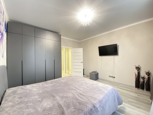 
  Продается 2-комн. квартира, 56.8 м², Ткачева ул, д. 22
. Фото 3.