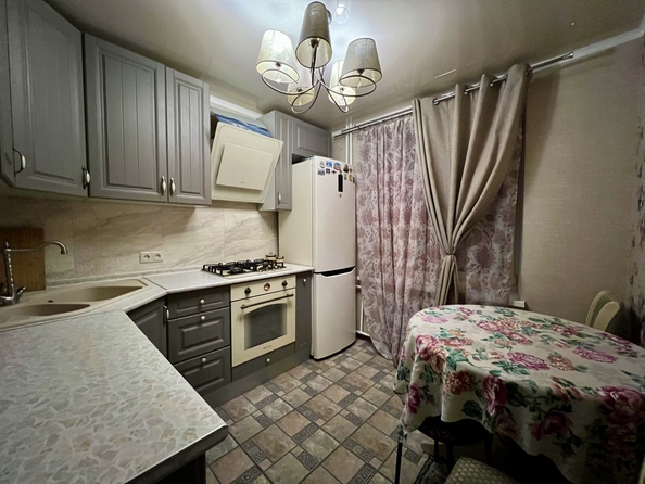 
  Продается 2-комн. квартира, 52 м², Платова ул, д. 66
. Фото 1.