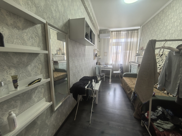 
  Продается 4-комн. квартира, 100 м², Большая Садовая ул, д. 60
. Фото 13.