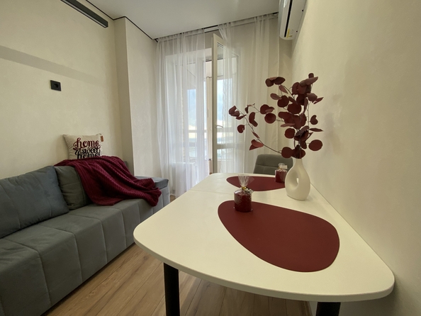 
  Продается 2-комн. квартира, 42 м², 23-я линия ул, д. 54
. Фото 2.