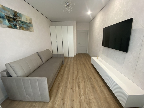 
  Продается 1-комн. квартира, 40 м², Вересаева ул, д. 102/1
. Фото 7.