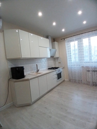 
  Продается 2-комн. квартира, 64 м², Матросова ул, д. 35
. Фото 6.