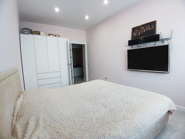 
  Продается 2-комн. квартира, 64 м², Матросова ул, д. 35
. Фото 12.