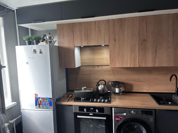 
  Продается 2-комн. квартира, 53 м², Таганрогская ул, д. 120
. Фото 5.