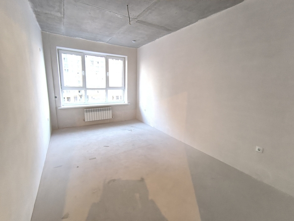 
  Продается 2-комн. квартира, 57 м², Бориса Слюсаря ул, д. 15
. Фото 4.