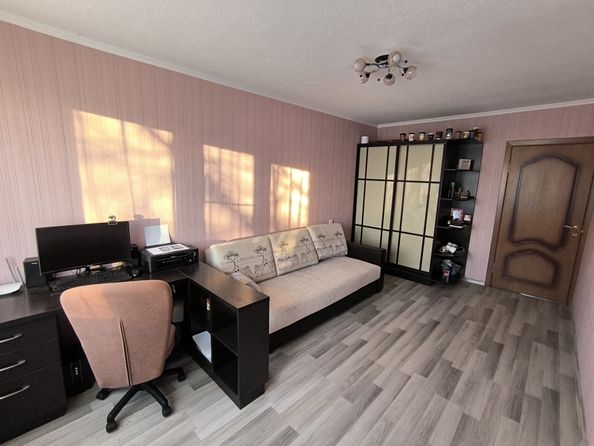 
  Продается 3-комн. квартира, 63.4 м², Тимошенко ул, д. 16
. Фото 2.