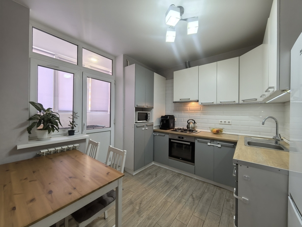 
  Продается 2-комн. квартира, 44 м², Городовикова ул, д. 34
. Фото 1.