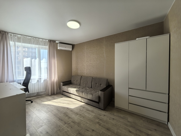 
  Продается 2-комн. квартира, 44 м², Городовикова ул, д. 34
. Фото 9.