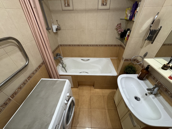 
  Продается 3-комн. квартира, 77 м², 2-й Пятилетки ул, д. 6
. Фото 8.