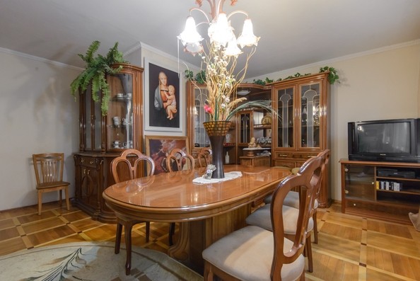 
  Продается 4-комн. квартира, 122.9 м², Еременко ул, д. 66
. Фото 1.