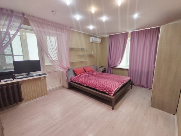 
  Продается 3-комн. квартира, 65.2 м², Еременко ул, д. 60/11
. Фото 1.