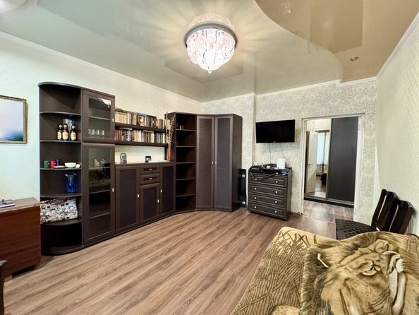 
  Продается 2-комн. квартира, 44 м², Воровского ул, д. 23
. Фото 2.