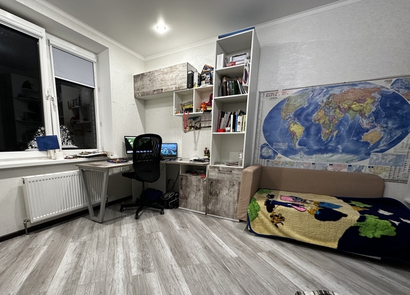 
  Продается 2-комн. квартира, 66 м², 2-я Краснодарская ул, д. 169
. Фото 9.