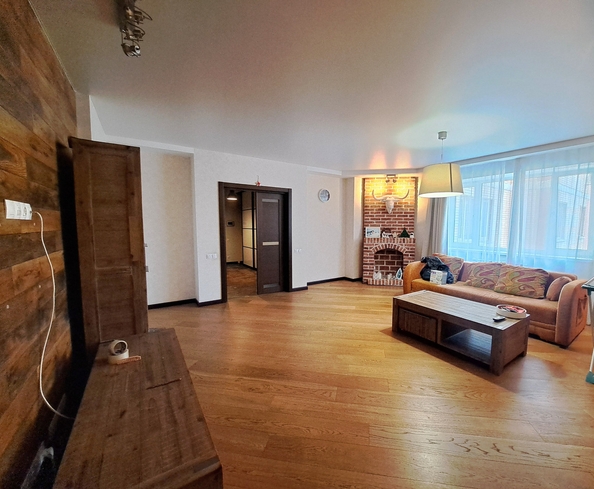 
  Продается 3-комн. квартира, 116.5 м², 20-я улица ул, д. 43
. Фото 3.