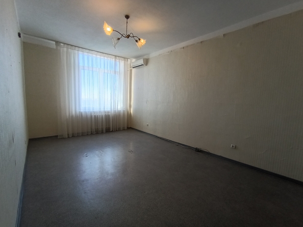 
  Продается 1-комн. квартира, 53.3 м², 26-го Июня ул, д. 20
. Фото 9.