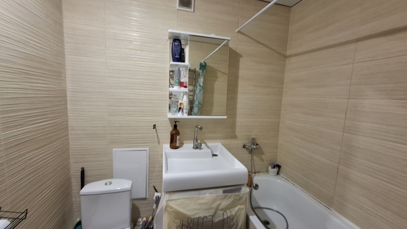 
  Продается 3-комн. квартира, 52 м², Абаканская ул, д. 20
. Фото 11.